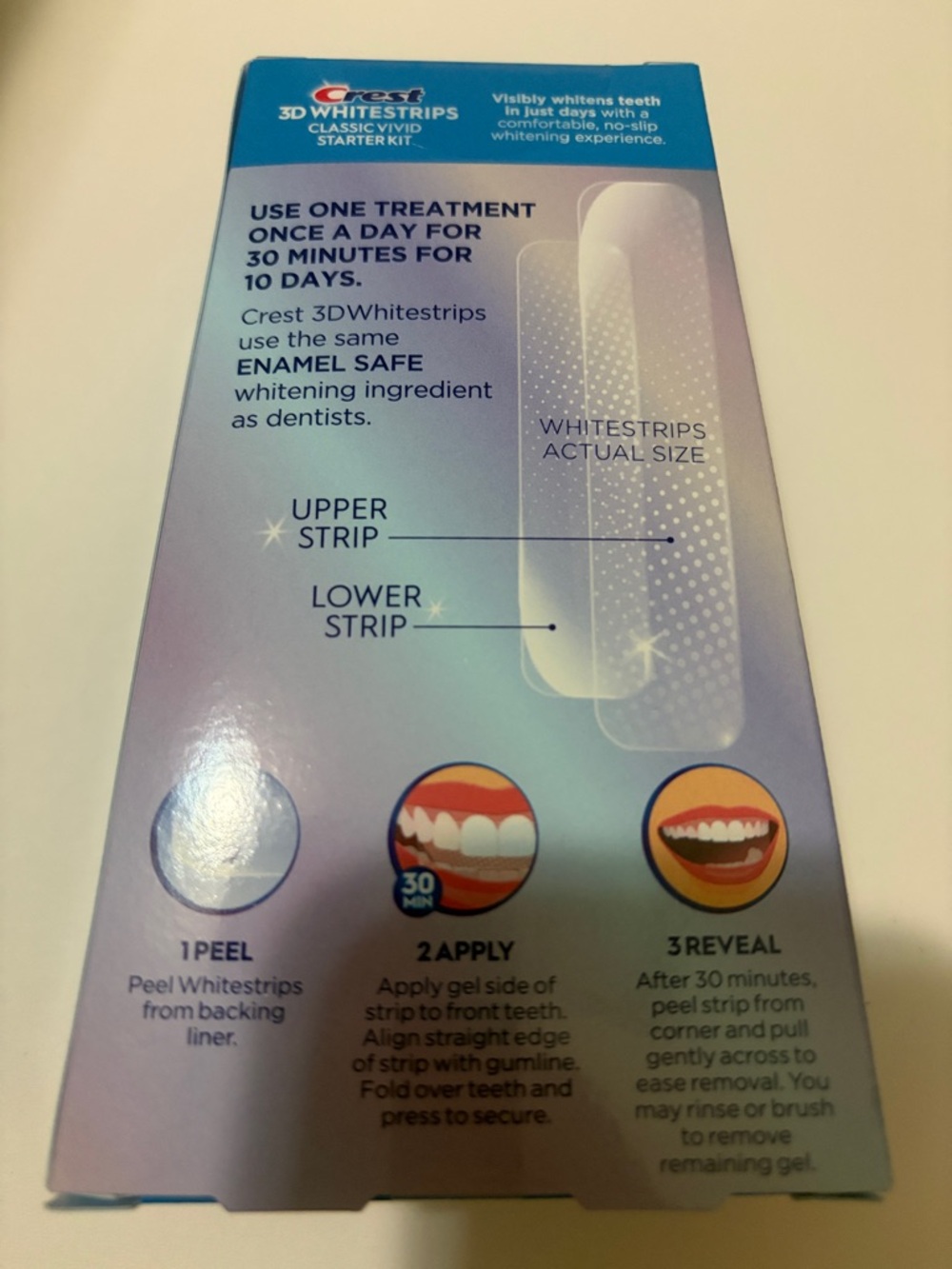Crest 3D Whitestrips Classic Vivid - Blue and White Kit - Picture 2 of 2